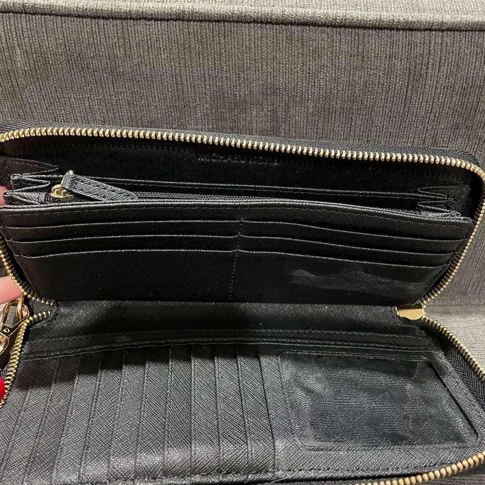 Michael Kors Wallet Wristlet - Picture 4 of 5